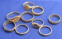 Lot 191 - A quantity of 18ct. yellow gold wedding bands...