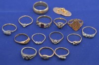 Lot 252 - A large quantity of 9ct., 15ct. and 18ct. gold...