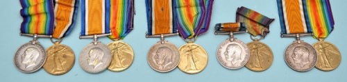 Lot 70 - Five pairs of WWI General Service Medals...