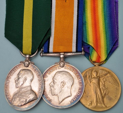 Lot 74 - WWI and later General Service Medals awarded...