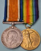 Lot 93 - A pair of WWI General Service Medals awarded...