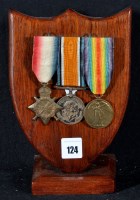 Lot 124 - A group of three WWI General Service Medals...