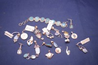 Lot 48 - Opal set jewellery, mounted in silver, to...