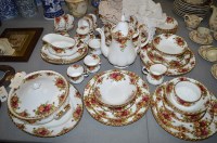 Lot 325 - Royal Albert 'Old Country Roses' pattern part...