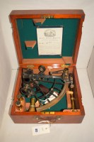 Lot 472 - An early 20th Century ship's sextant, by T.B....