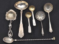 Lot 719 - A pair of George IV salt spoons, by Unite &...