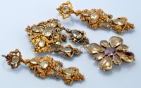 Lot 873 - A mid Victorian chrysoberyl and yellow metal...