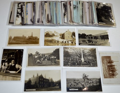Lot 10 - Early 20th Century postcards showing views of...