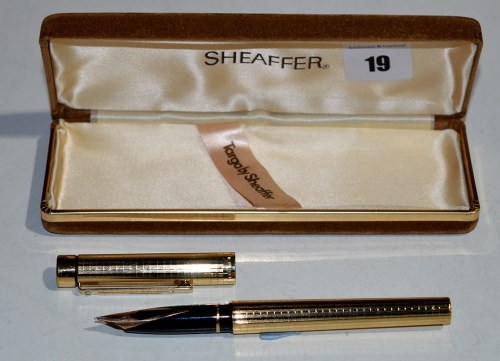 Lot 19 - A Sheaffer Targa fountain pen, in square cut...