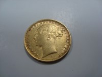 Lot 219 - A Victorian gold sovereign, 1886.