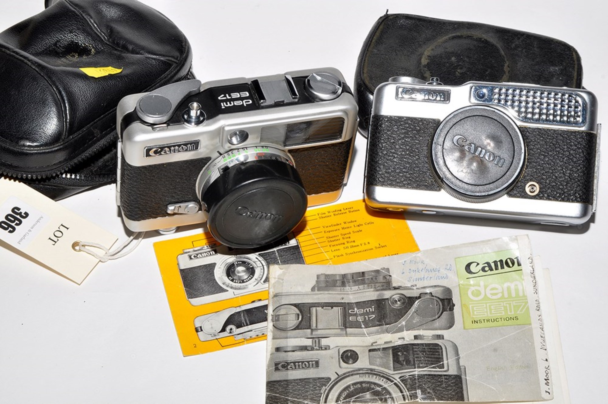 Lot 366 A Canon Demi EE17 halfframe camera in pouch