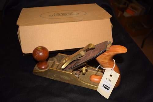 Lot 1100 - Lie-Nielsen Tool Works Incorporated bronze...