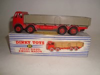 Lot 197 - A Dinky Toys Foden diesel eight-wheel wagon,...