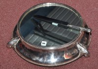 Lot 509 - A white metal and mirrored cake presentation...