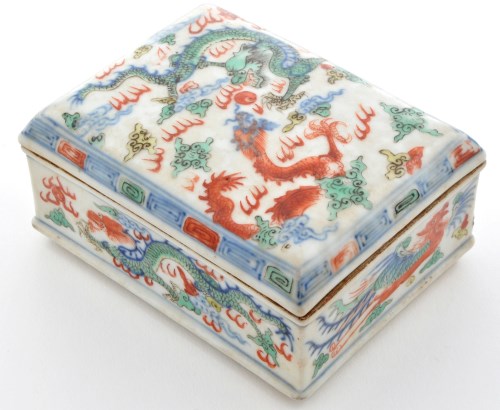 Lot 525 - Wucai 'dragon and phoenix' box and cover, the...