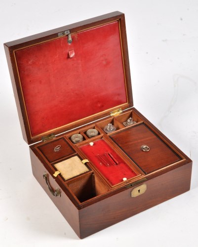Lot 373 - *A 19th Century mahogany work box, the...