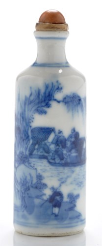 Lot 562 - Blue and white cylindrical 'landscape' snuff...