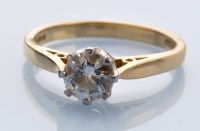 Lot 1256 - A single stone solitaire diamond ring, the...