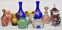 Lot 332 - Various pieces of coloured glassware, to...
