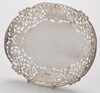 Lot 489 - A George V cake stand, by Viners, Sheffield...