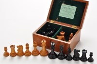 Lot 759 - An early 20th Century boxwood and ebony chess...