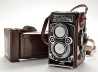 Lot 825 - A Rolleiflex F 3.5 twin lens reflex camera,...