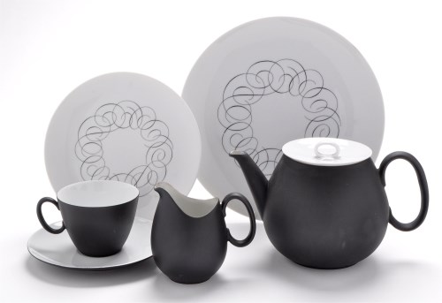 Lot 30 - Raymond Loewy: ''Script'', German part dinner...