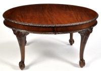 Lot 1093 - An early 20th Century mahogany extending...