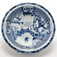 Lot 151 - Chinese blue and white basin, the interior...