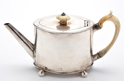 Lot 653 - A George III teapot, by James Young, London...