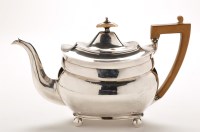 Lot 579 - A George III teapot, by Samuel Godbehere,...