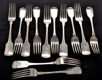 Lot 590 - Twelve George IV table forks, probably by...