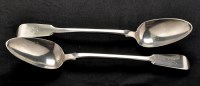 Lot 593 - A pair of George IV gravy spoons, probably by...