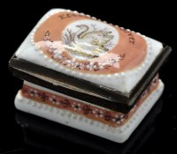 Lot 681 - A Georgian enamel patch box, of rectangular...