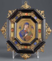 Lot 439 - An early 20th Century icon of the Madonna and...