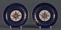 Lot 1139 - A pair of Chamberlain Worcester plates, blue...