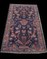 Lot 1173 - An early/mid 20th Century Kirman rug, the...