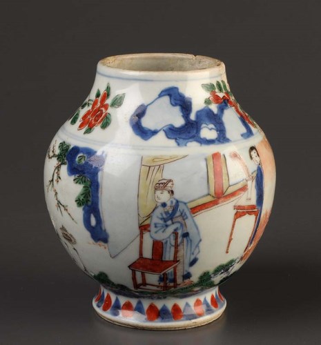 Lot 41 - A Wucai vase, in Transitional style, thickly...