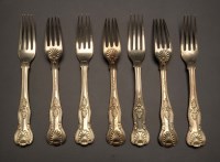 Lot 621 - A set of twelve George V dessert forks, by...