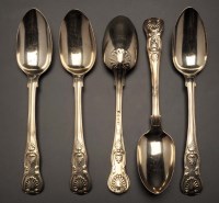 Lot 642 - A set of twelve George IV table spoons, by...