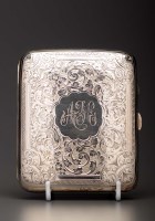 Lot 718 - A Victorian cigarette case, by Colin Hewer...