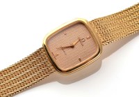 Lot 846 - Omega: a 9ct gold case lady's cocktail watch,...