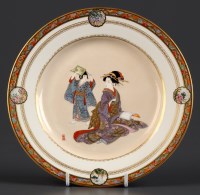 Lot 464 - Kinkozan: a Satsuma plate, painted with a...