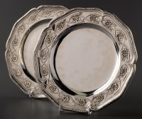 Lot 813 - Two Victorian dinner plates, by William Gibson...