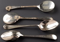 Lot 817 - Six Edwardian ice-cream spoons, by Walker &...