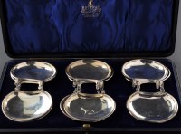 Lot 838 - Twelve early 20th Century dishes with plate...