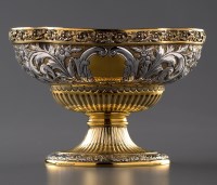 Lot 883 - An impressive Victorian parcel gilt fruit...