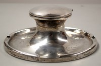 Lot 911 - † A George V capstan form inkwell, by A. & J.E....