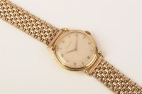 Lot 985 - International Watch Company: an early 20th...