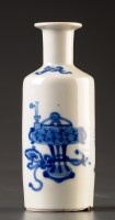 Lot 500 - A miniature blue and white vase, 19th Century,...